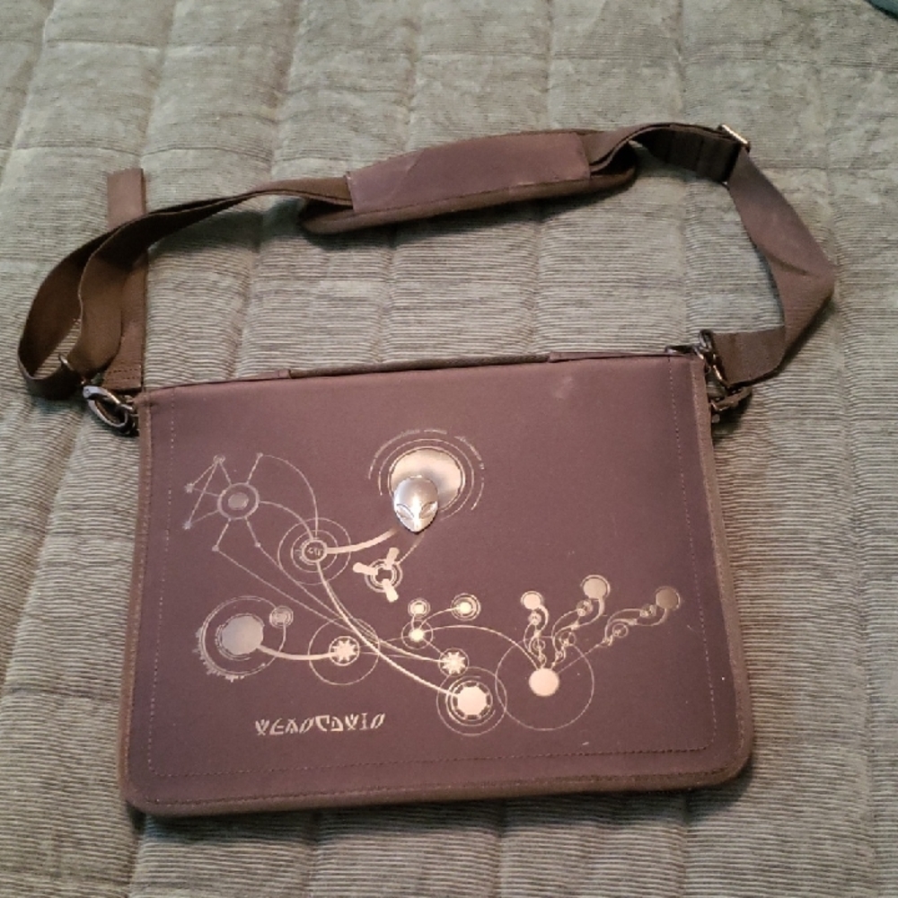 Alienware Gray Shoulder Bag